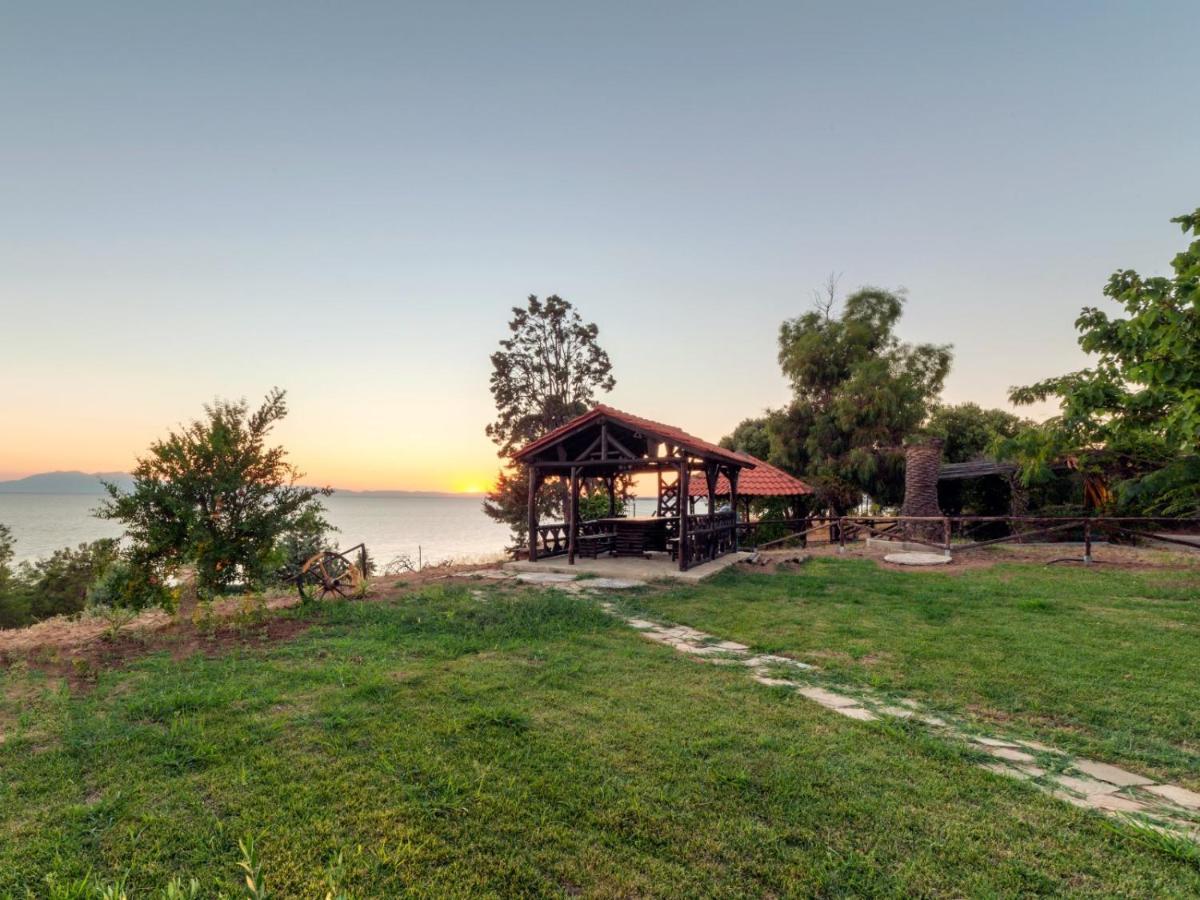 2SEA LOFT NEA POTIDEA Chalkidiki Villa Bagian luar foto